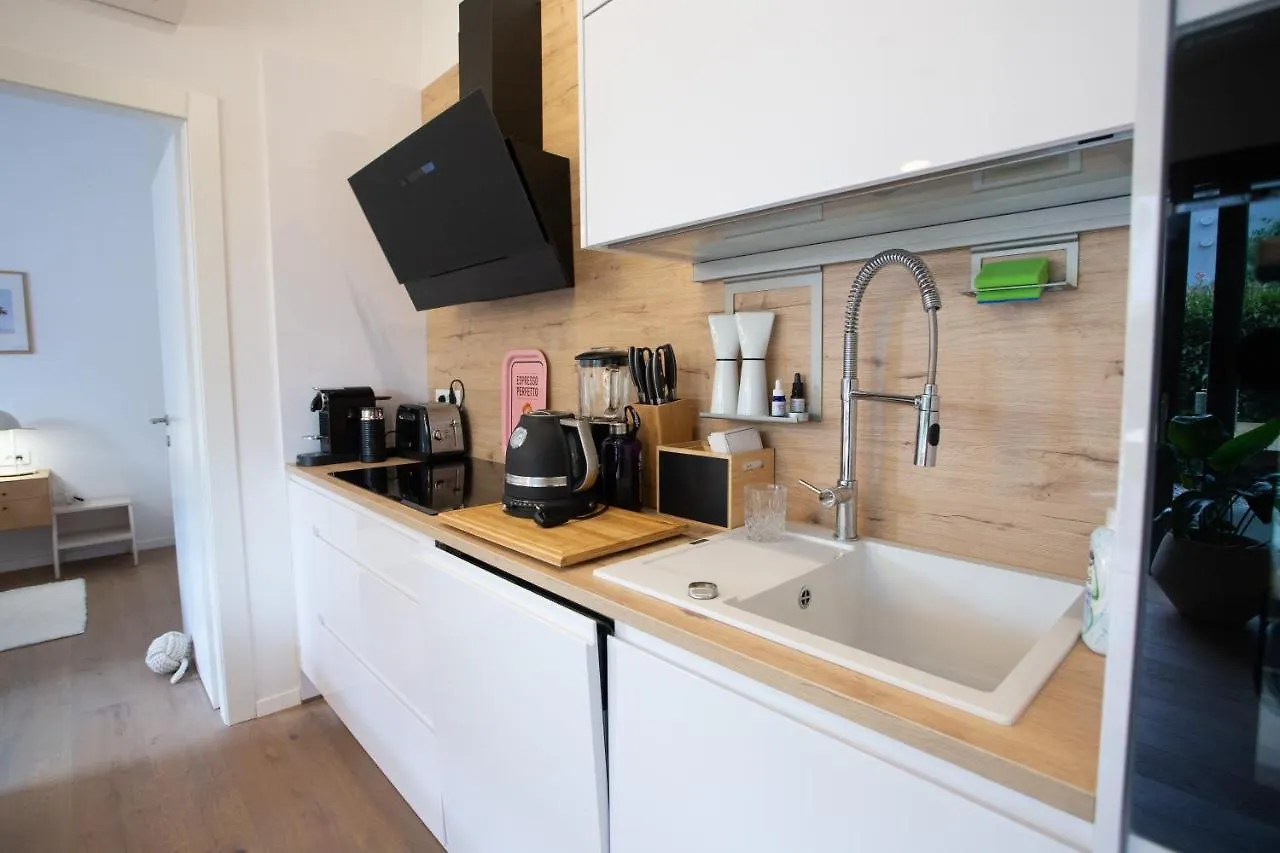 Bk Holiday Apartment Rovinj